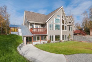 Harvest Lodge B&B and custom salmon fishing prices